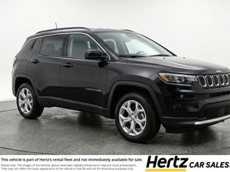 Used 2025 Jeep Compass Latitude video 1
