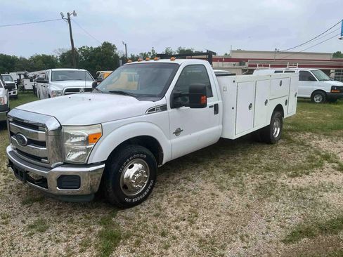 Used 2013 Ford F350 XLT w/ Ambulance Preparation Pkg RWD image 1