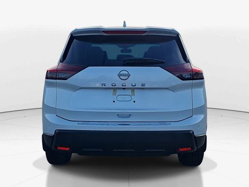 New 2026 Nissan Rogue SV FWD image 7