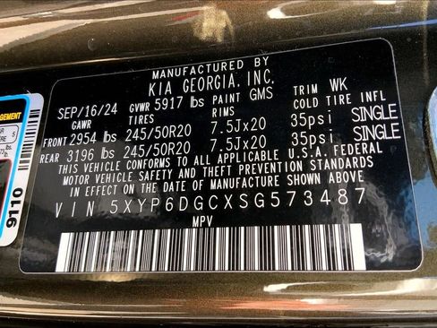 Used 2025 Kia Telluride S AWD/4WD image 14