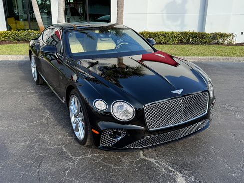 Used 2020 Bentley Continental GT First Edition image 7