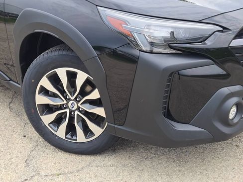 Certified 2023 Subaru Outback Limited AWD/4WD image 6