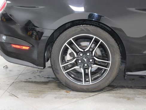 Used 2023 Ford Mustang Premium image 14