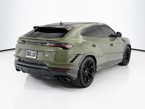 Used 2024 Lamborghini Urus Performante AWD/4WD image 5