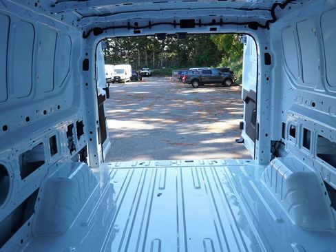New 2026 Ford Transit 150 Low Roof RWD image 20