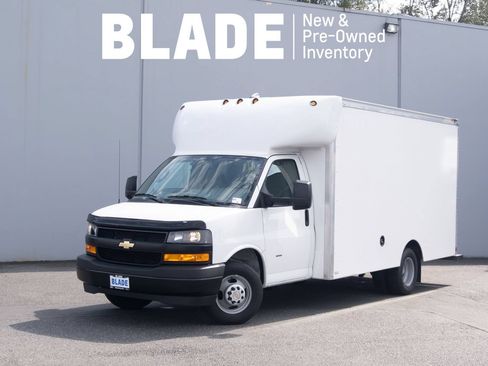 Used 2020 Chevrolet Express 3500 RWD image 1