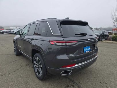 New 2025 Jeep Grand Cherokee Overland w/ Adv Protech Group III