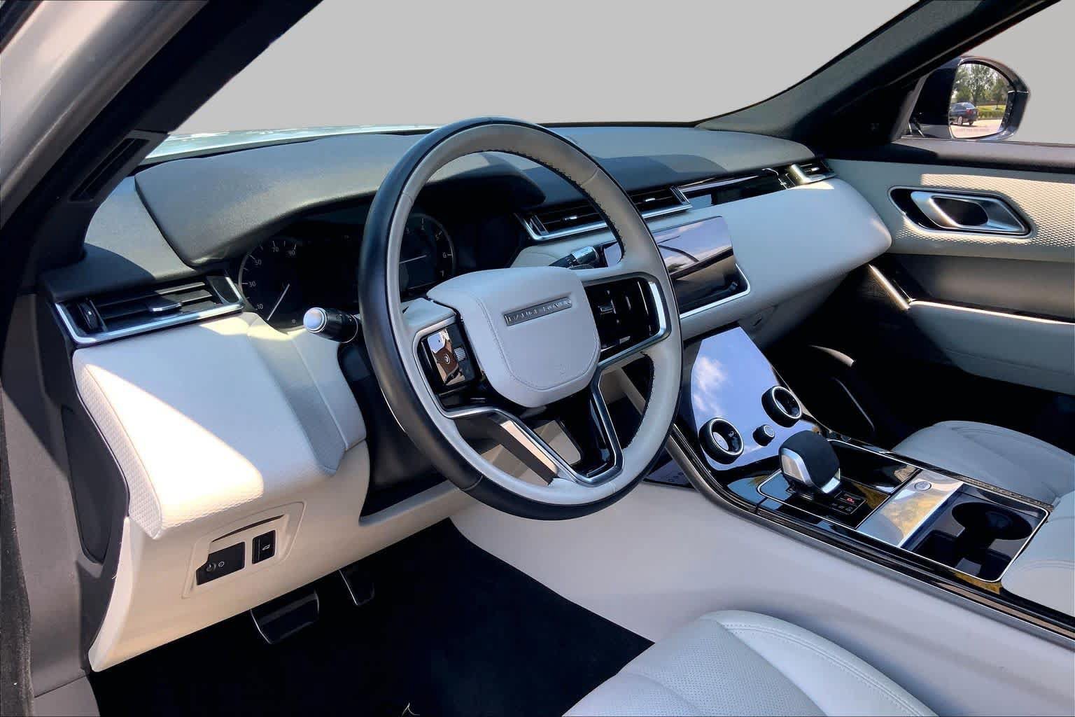 Used 2023 Land Rover Range Rover Velar R-Dynamic S AWD/4WD image 18