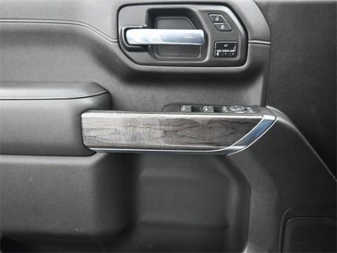 Used 2023 Chevrolet Silverado 2500 LTZ image 27