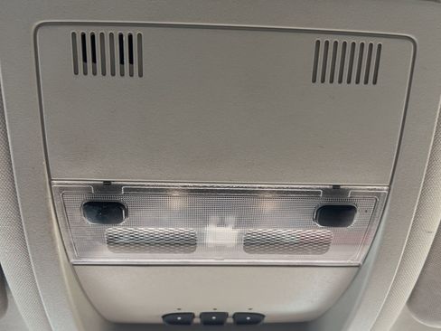 Used 2011 GMC Sierra 2500 SLT w/ SLT Convenience Package image 13