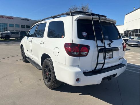 Used 2021 Toyota Sequoia TRD Pro image 2