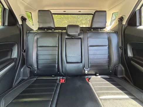 Used 2019 Ford EcoSport Titanium FWD image 13