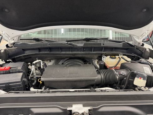 Used 2019 GMC Sierra 1500 SLT w/ SLT Premium Plus Package AWD/4WD image 35