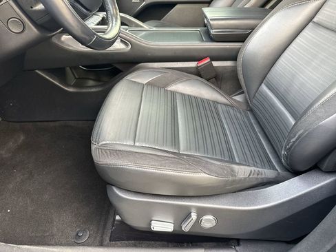 Used 2024 Lincoln Nautilus Reserve w/ Equipment Group 202A image 14