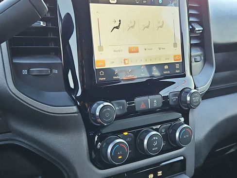 Certified 2024 RAM 2500 Tradesman w/ Convenience Group image 28