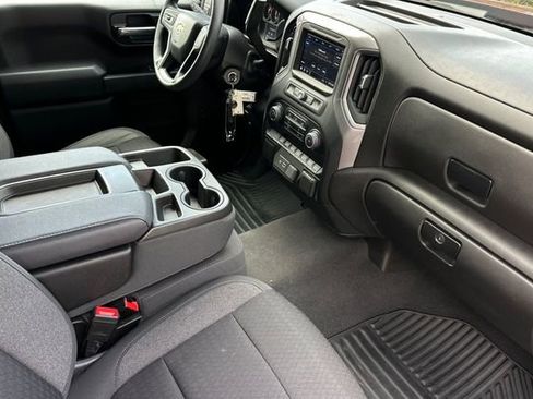 Used 2022 Chevrolet Silverado 1500 Custom image 14