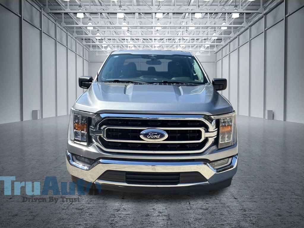 Used 2023 Ford F150 XLT w/ Equipment Group 302A High RWD image 2