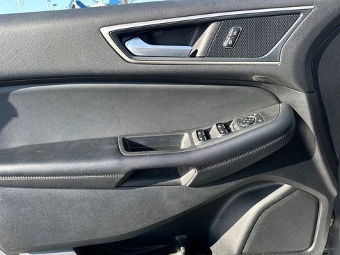 Used 2024 Ford Edge SEL image 15