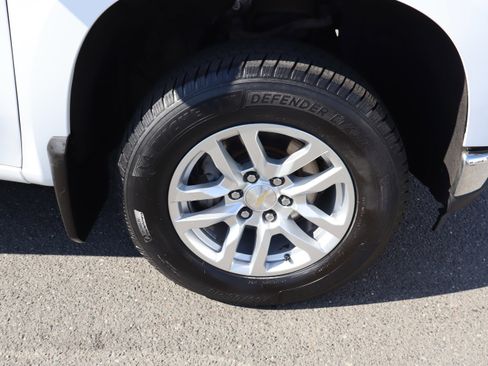 Used 2020 Chevrolet Silverado 1500 LT w/ All-Star Edition image 35