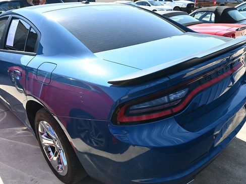 Used 2020 Dodge Charger SXT w/ Blacktop Package image 6
