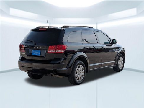 Used 2019 Dodge Journey SE FWD image 6
