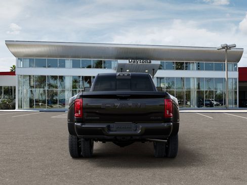 New 2026 RAM 3500 Laramie AWD/4WD image 7