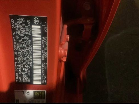 Used 2023 Toyota Corolla SE image 4