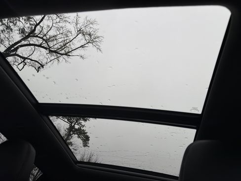 Used 2017 Toyota Highlander Limited Platinum image 28