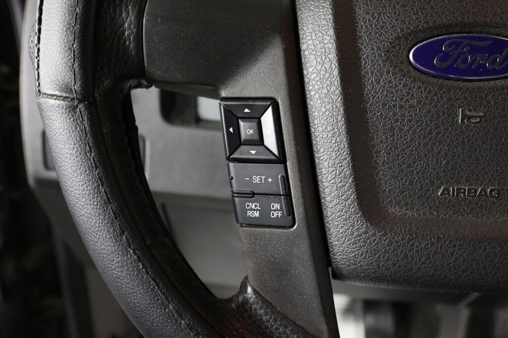 Used 2013 Ford F150 XLT w/ Luxury Equipment Group AWD/4WD image 32