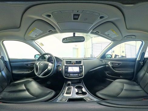 Used 2018 Nissan Altima 2.5 SL w/ 2.5 SL Technology Package image 35