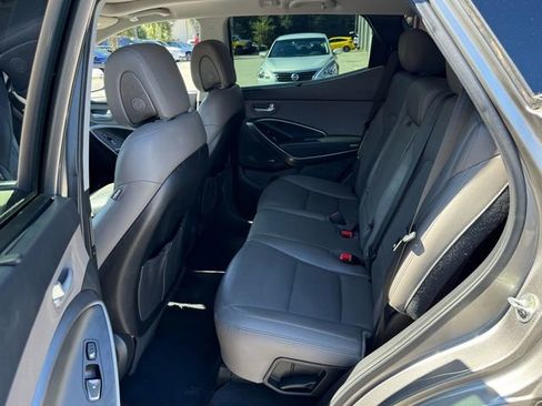 Used 2017 Hyundai Santa Fe Sport image 5
