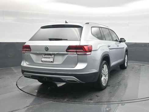 Used 2019 Volkswagen Atlas SEL FWD image 24