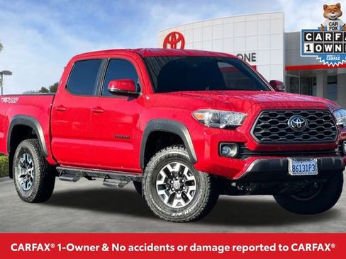 Certified 2022 Toyota Tacoma 4x4 Double Cab image 2