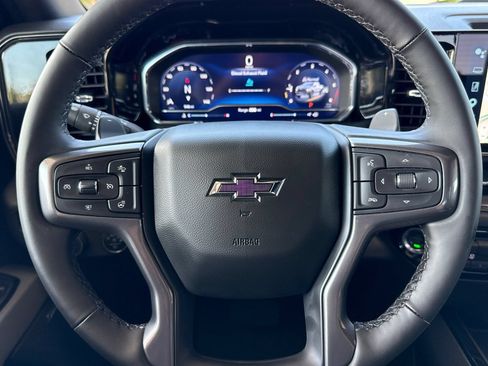 Used 2025 Chevrolet Silverado 1500 ZR2 w/ Technology Package AWD/4WD image 35