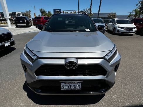 Used 2025 Toyota RAV4 XSE AWD/4WD image 3