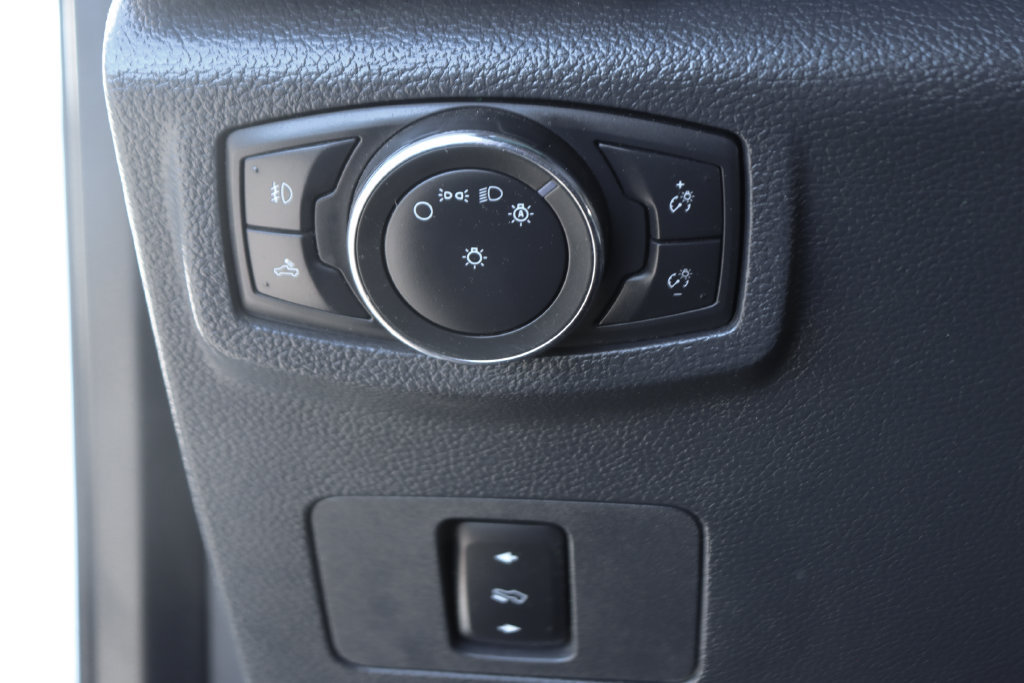 Used 2022 Ford F350 Lariat AWD/4WD image 26