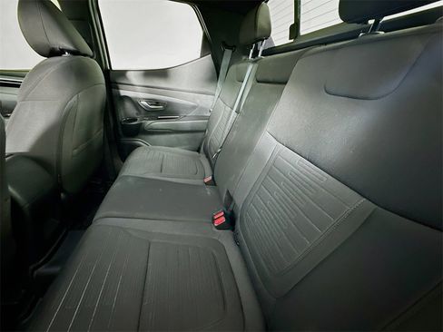 Used 2023 Hyundai Santa Cruz SEL w/ Activity Package image 4