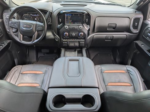 Used 2021 GMC Sierra 1500 AT4 w/ AT4 Premium Package AWD/4WD image 23