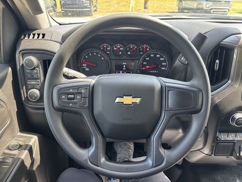 New 2026 Chevrolet Silverado 1500 W/T w/ WT Value Package AWD/4WD image 17