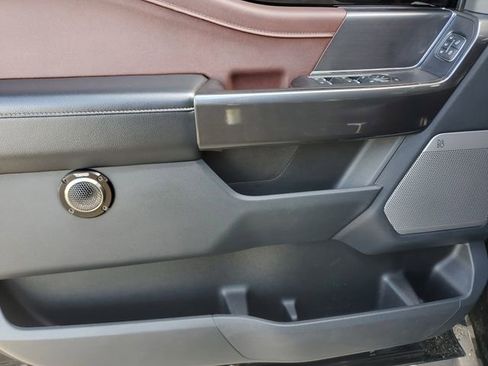 Used 2021 Ford F150 Lariat w/ Equipment Group 502A High image 24