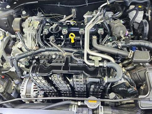 Certified 2024 Nissan Altima 2.5 SV FWD image 35