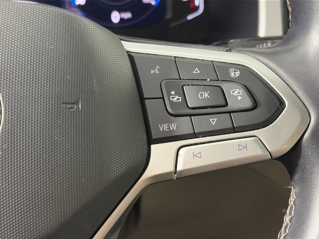 Used 2021 Volkswagen Atlas SEL AWD/4WD image 18