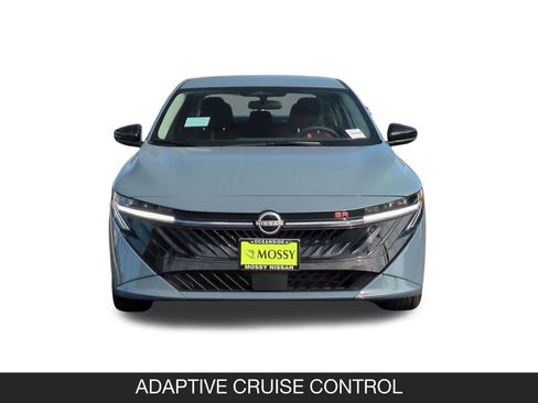 New 2026 Nissan Sentra SR w/ Floor Mat Package FWD image 4