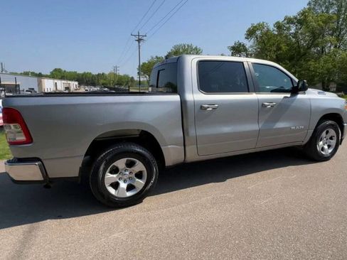 Used 2019 RAM 1500 Big Horn image 5