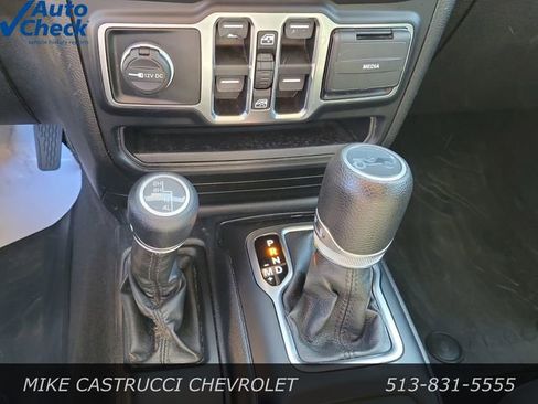 Used 2019 Jeep Wrangler Unlimited Sport S AWD/4WD image 15