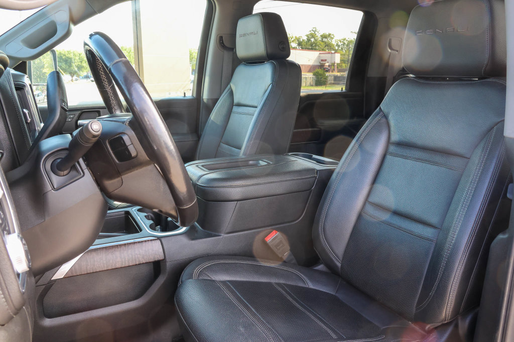 Used 2021 GMC Sierra 2500 Denali w/ Denali Ultimate Package AWD/4WD image 15