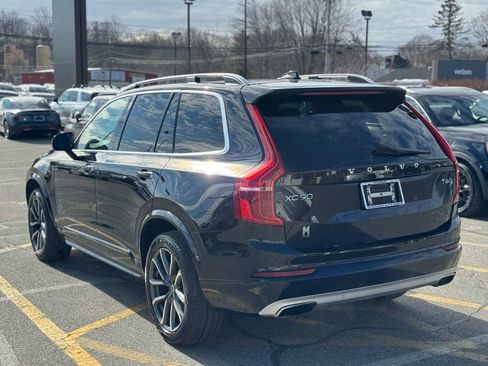 Used 2017 Volvo XC90 T6 Momentum w/ Vision Package image 2