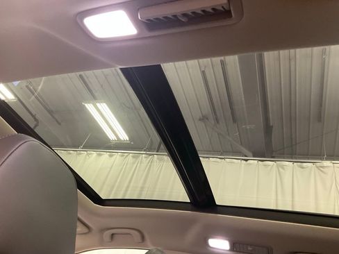 Certified 2025 Subaru Ascent Limited image 34