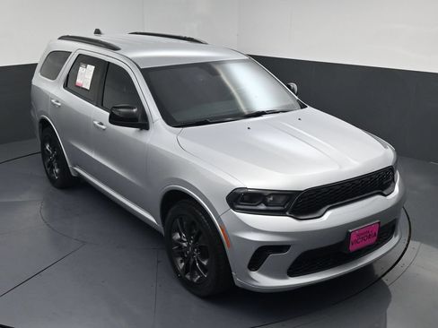 Used 2025 Dodge Durango GT w/ Blacktop Package RWD image 5