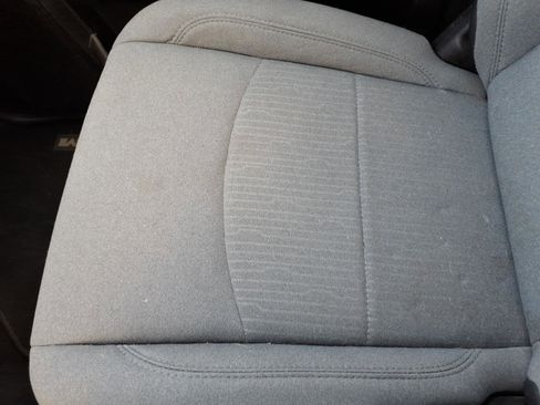 Used 2024 RAM 2500 Big Horn image 25